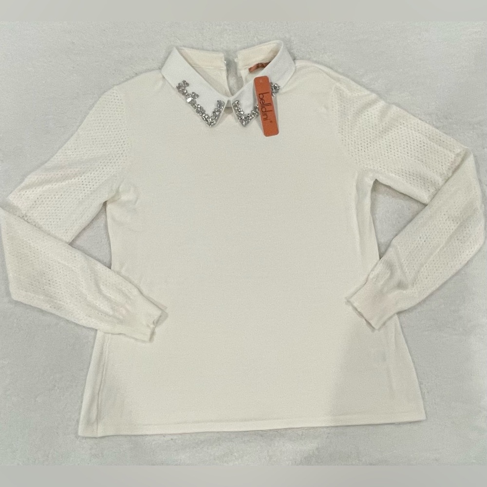 NWT Belldini Ivory Sweater with Sparkling Collar Accents, Size Medium.